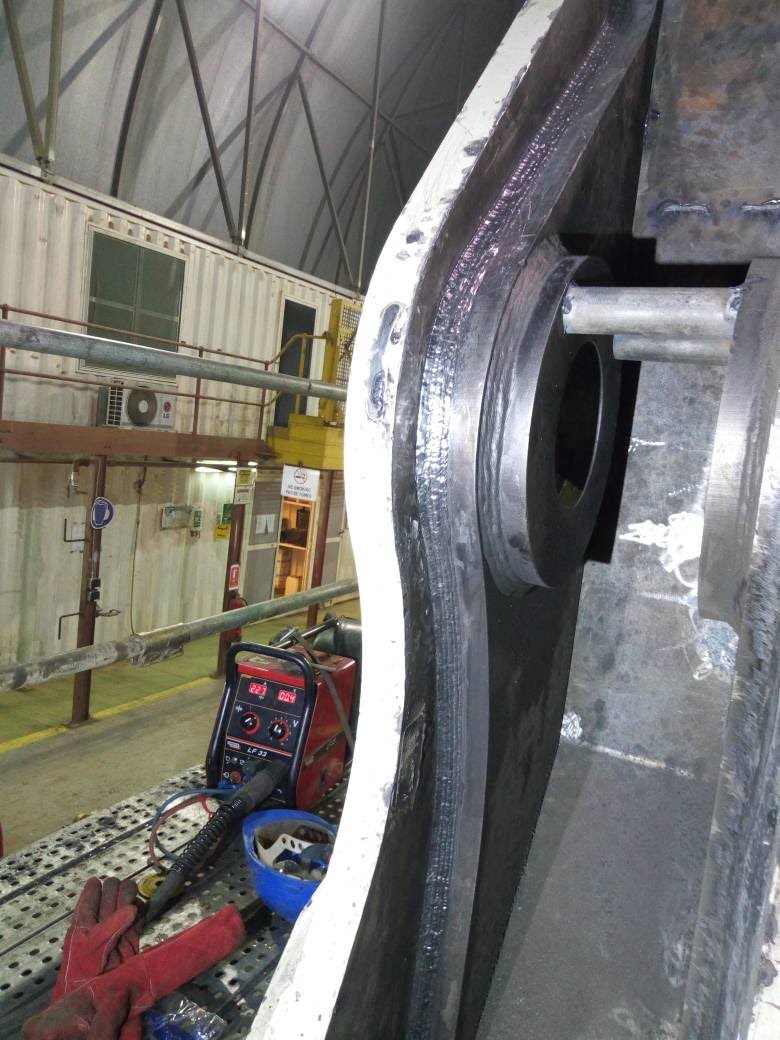 Poste de soudage en atelier — SFP Industrial Group